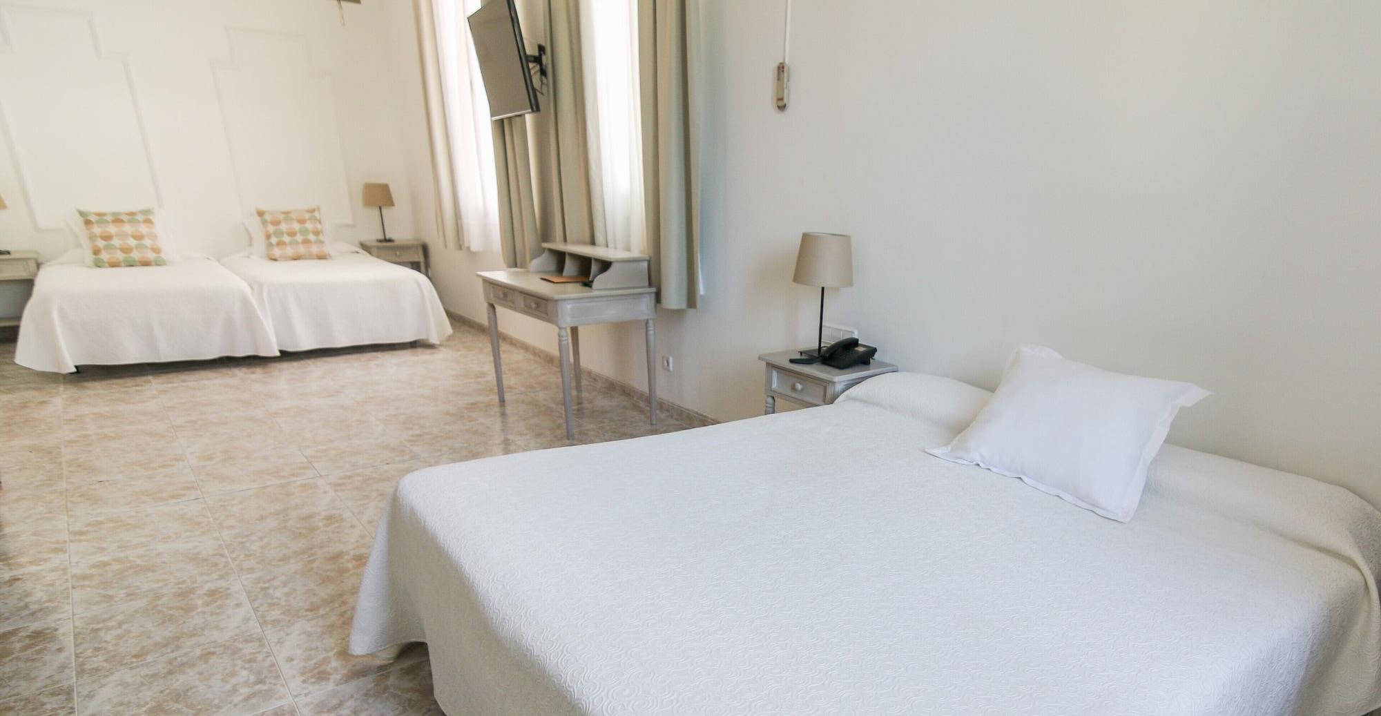 Hotel Capri Sitges Exterior photo